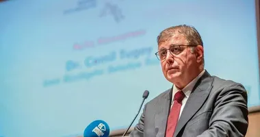 Cemil Tugay kimdir? Cemil Tugay’ın asıl mesleği...