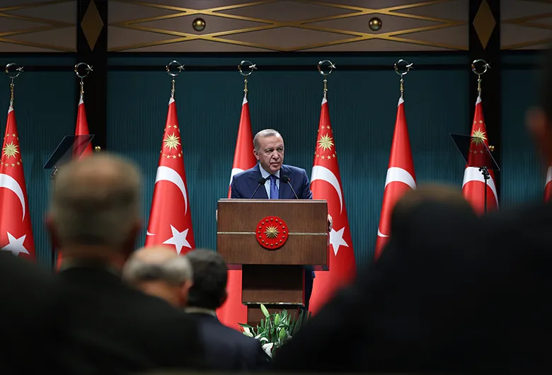 baskan-erdogan-vakur-tavrimiz-kimseyi-farkli-hayallere-suruklemesin-1788793594575.png
