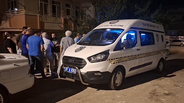 antalyada-abi-vahseti-tatil-icin-eve-gelen-kiz-kardesini-katletti-1751880069136.jpeg