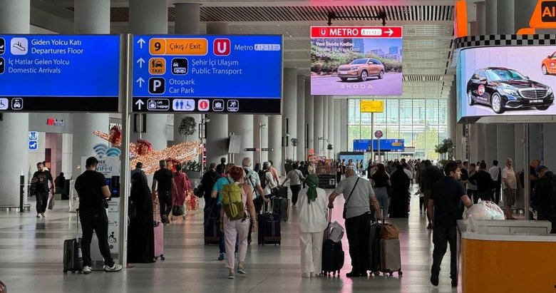 İstanbul havalimanları yolcu sayısını artırdı
