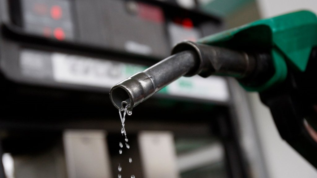 AKARYAKIT İNDİRİMİNDE SON DAKİKA! Benzin- Mazot ne kadar oldu? 8 Aralık 2023 güncel akaryakıt fiyatları