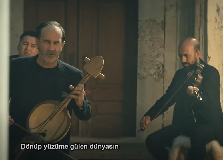 Dombranın ustası Arslanbek’ten Yunus Emre yorumu: Yalan Dünya