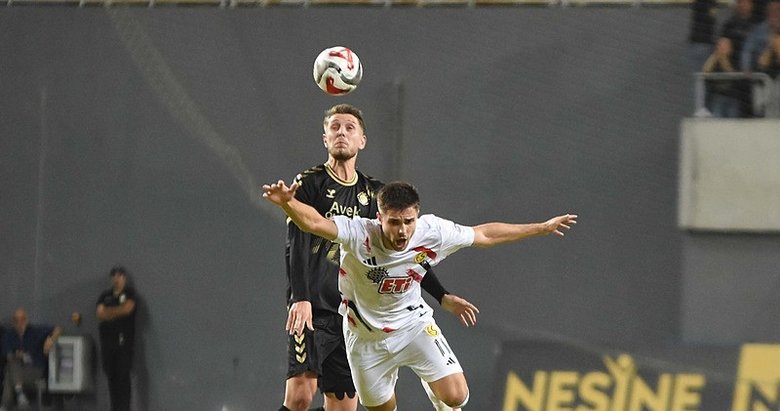 Altay uzatmada yıkıldı