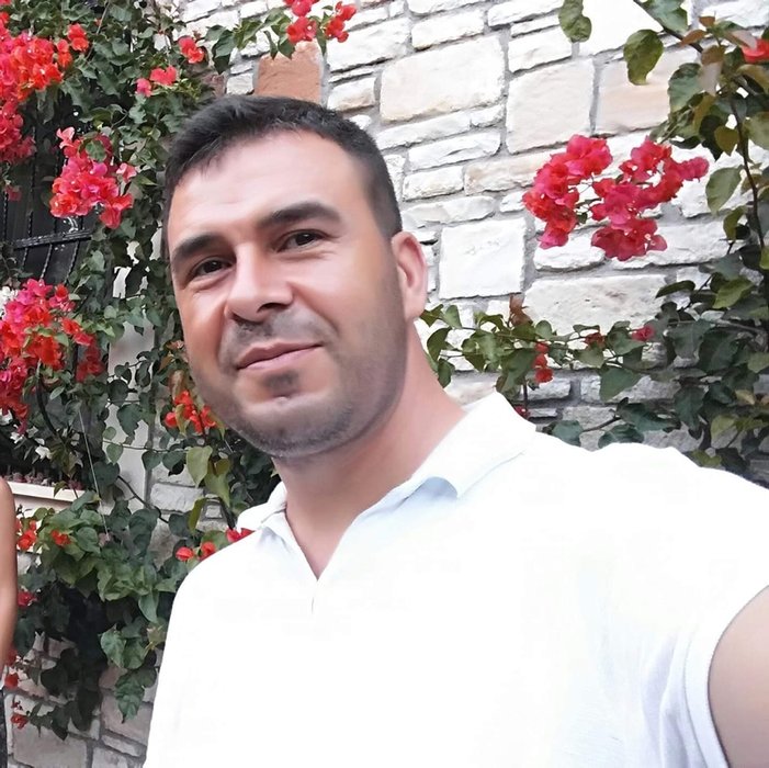 İzmir Dikili’de yürek yakan olay! Çatıdan düşen öğretmen hayatını kaybetti