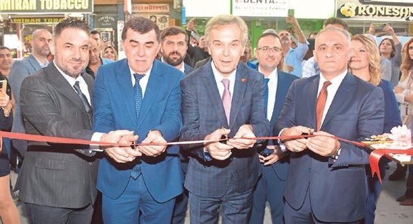 Denta İzmir Ağız ve Diş Sağlığı Polikliniği hasta kabulüne başladı