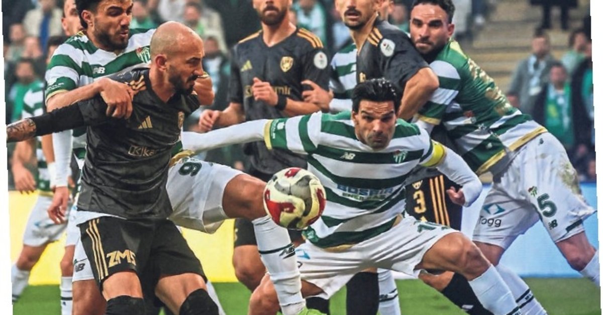 Aliağa FK hedefe kilitlendi