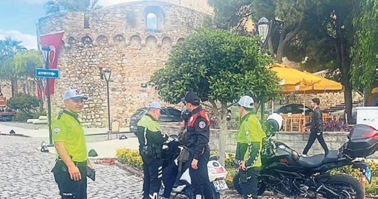 Motosiklet denetimlerinde 545 bin lira ceza kesildi