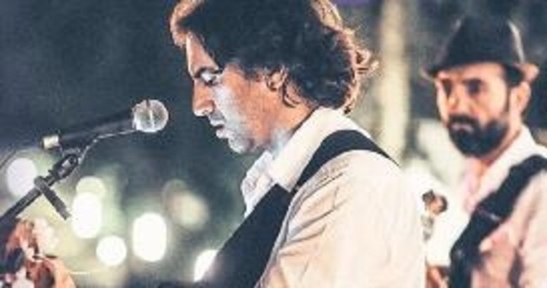 Altınkum sahilinde caz ve flamenko ezgileri
