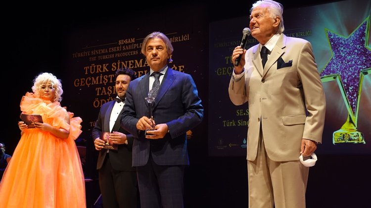 Yeşilçam’ın unutulmazları genç oyuncularla buluştu