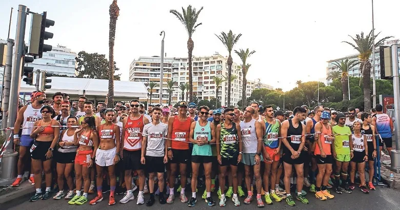 9 Eylül Maratonu’na rekor katılım