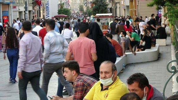 Bilim Kurulu üyesi açıkladı! İşte maskeden kurtulacağımız tarih