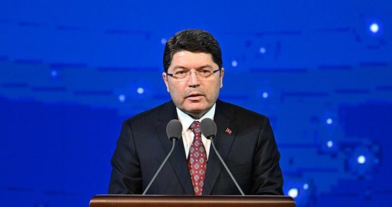 Korsan rapor paylaşarak milletimizi aldatmayın