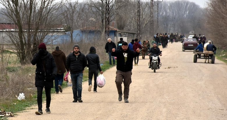Bakan Soylu Türkiye’den ayrılan göçmen sayısını açıkladı