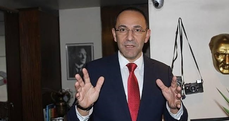 FETÖ’den tutuklanan eski Urla Belediye Başkanı Oğuz hakim karşısına çıktı