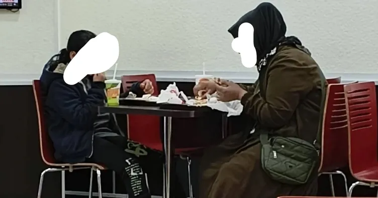 unlu-fast-food-markasindan-skandal-onuru-kirilan-anne-konustu-biz-insan-degil-miyiz-1777847631360.png