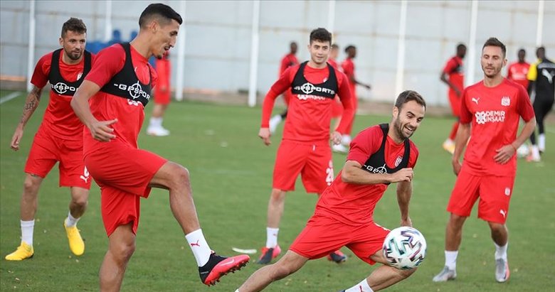 Sivasspor kadroda revizyona gitti