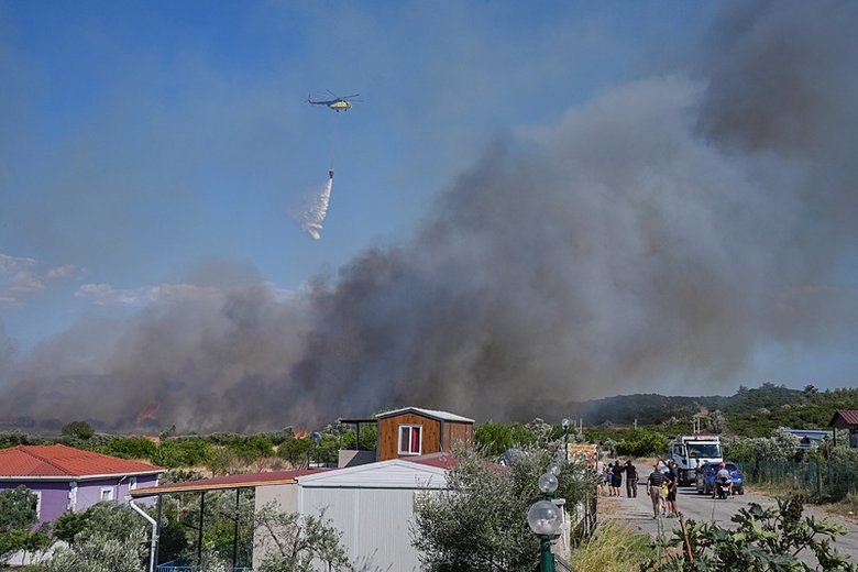 İzmir’deki yangınlarda son durum ne? Bakan Yumaklı açıkladı