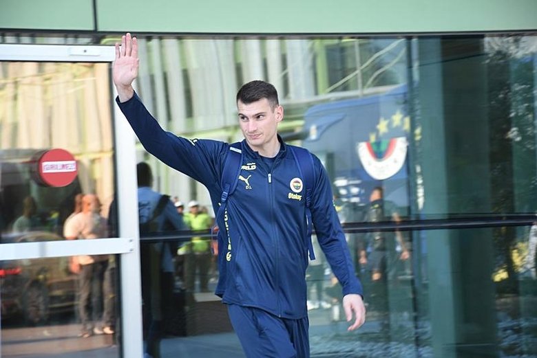 Göztepe ile karşılaşacak Fenerbahçe İzmir’e geldi