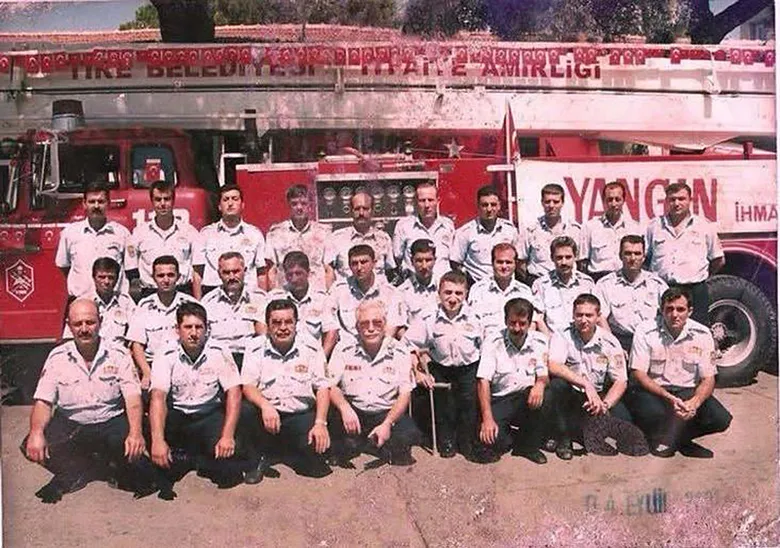 izmirde-ezber-bozan-yasam-oykusu-110-yasar-24-yildir-gorev-basinda-1792144319020.png