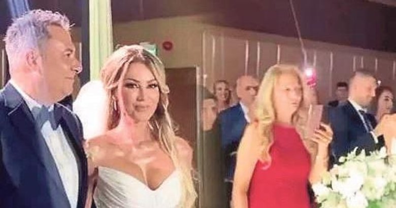 Petek Dinçöz evlendi