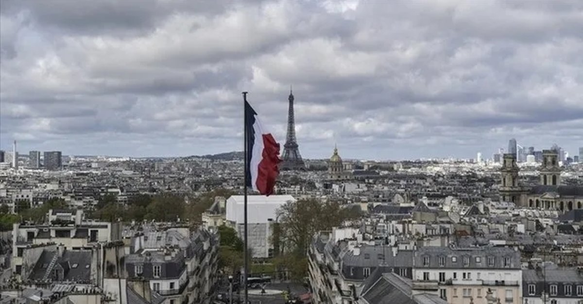 Fransa Merkez Bankası'ndan 'borç' açıklaması