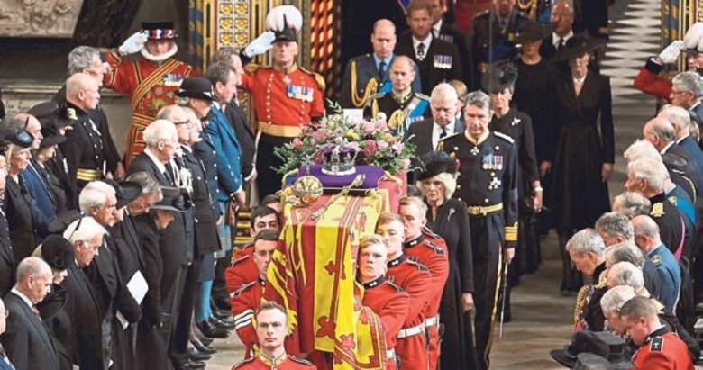 İngiltere, kraliçesine böyle veda etti