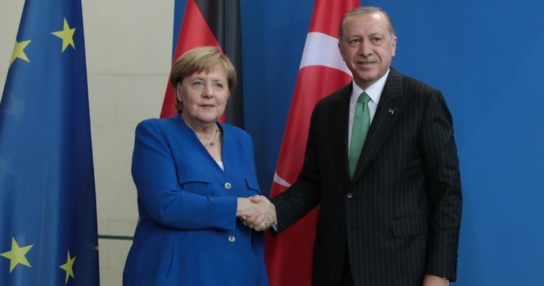 Başkan Erdoğan ve Merkel’den kritik görüşme