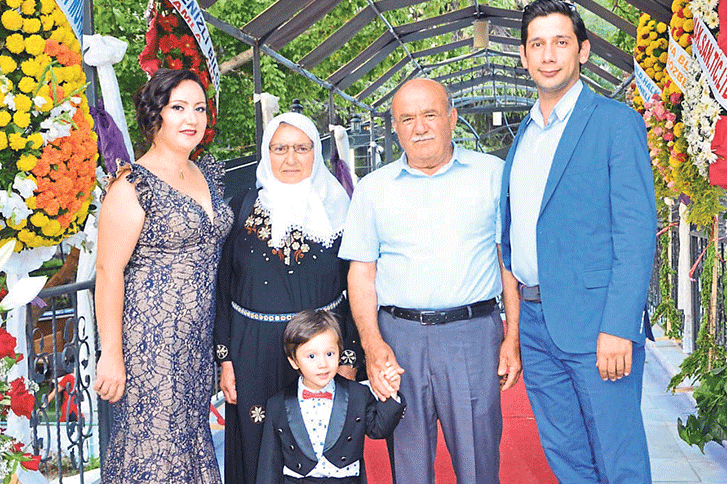 İzmir’de evlendiler, Denizli’de yaşayacaklar