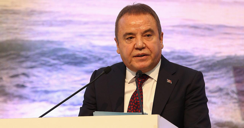 Böcek ve ailesinin mal varlıklarına el konuldu