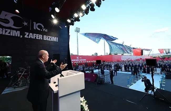 Başkan Erdoğan: FETÖ olduğu sürece mücadelemiz de sürecektir