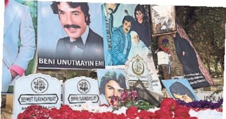 Ferdi Tayfur şarkılarıyla anıldı