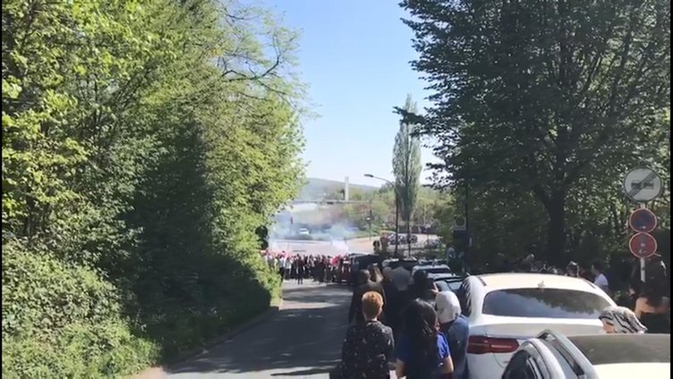 Türk düğün konvoyu Almanya’da gündem oldu