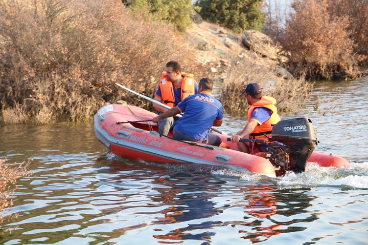 Manisa’da 18 yaşındaki genç gölette boğuldu! 1 kişi kayıp