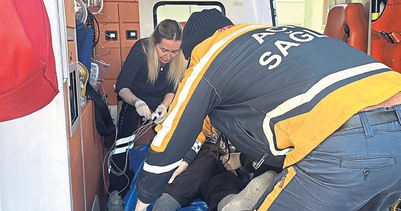 Kütahya’da kahreden kaza! Elinden düşen demir oğlunun kafasına isabet etti!