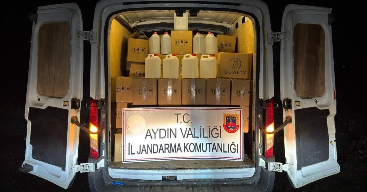 Aydın'da 1,6 ton etil alkol geçirildi