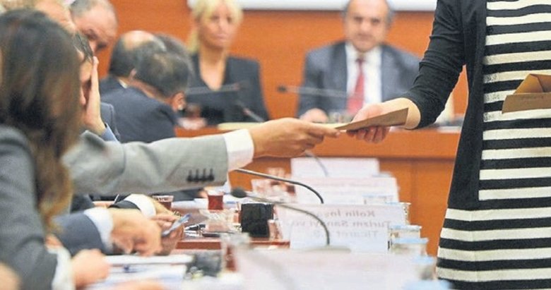 Özelleştirme idaresi 6 ildeki 20 taşınmazı satacak