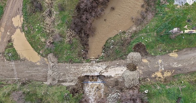 Manisa’da sağanak felaketi: Kontrol tesisi yıkıldı
