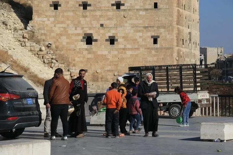 Suriye’ye dönüş için sınır kapılarında uzun kuyruklar oluştu