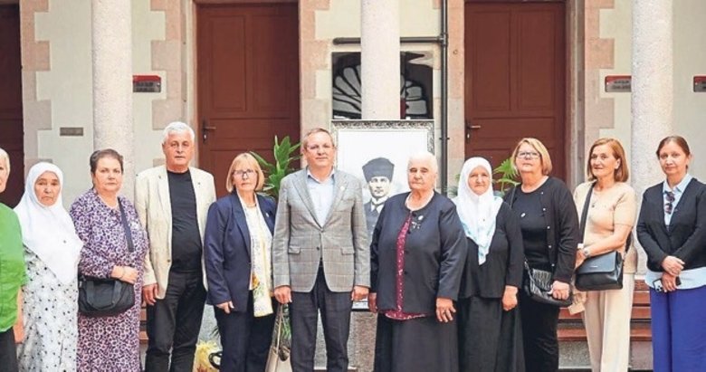 Srebrenitsa anneleri Ayvalık’ta: Acımızı unutturmayacağız