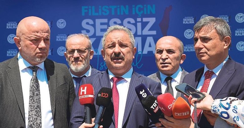 Gazeteciler Filistin için sessiz kalmadı