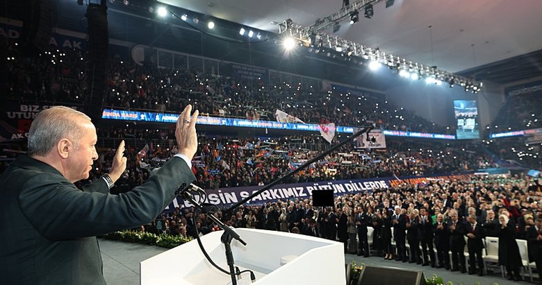 Değişim kongresinde tarihi mesajlar