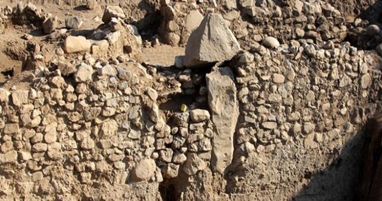 Gökçeada’da 8 bin yıllık anıtsal yapı bulundu