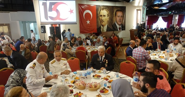 İzmir’de 15 Temmuz Demokrasi ve Milli Birlik Günü