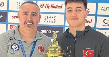 Ahmet Çekya’da zirvede