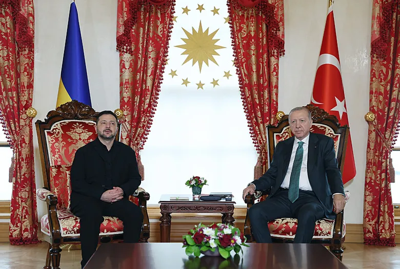 Dolmabahçe’de kritik zirve: Başkan Erdoğan, Zelenski ile ortak basın toplantısında konuştu