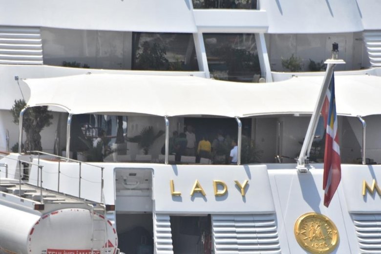 Mega yat ‘Lady Moura’ Bodrum’dan 18 milyon liralık yakıt aldı
