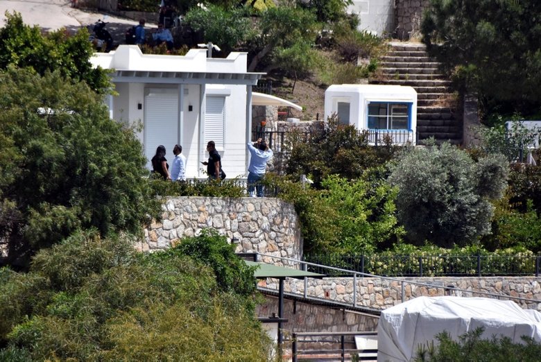 Yılmaz Özdil’in komşularının villaları da mühürlendi