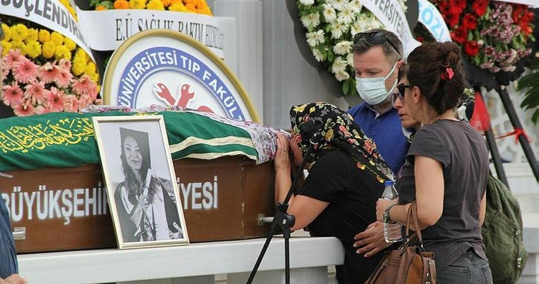 İzmir’deki acı kazada hayatını kaybeden Öykü gözyaşlarıyla uğurlandı