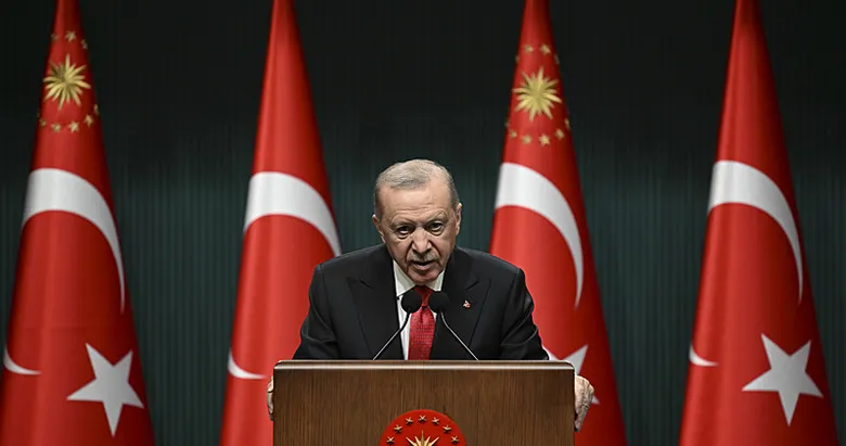‘Türkiye çoklu şokları başarıyla yönetiyor’