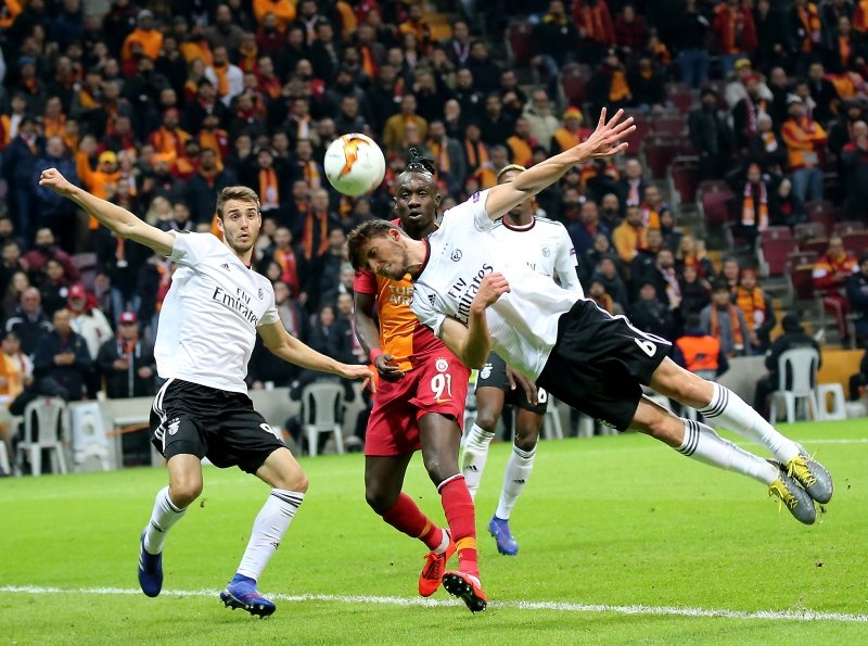 Spor yazarları Galatasaray - Benfica maçını yorumladı